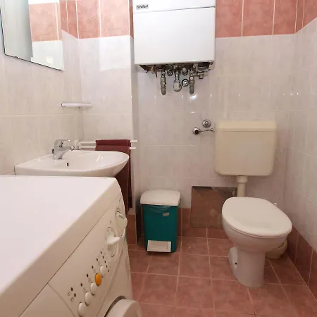 House 1058 Holiday home Pula