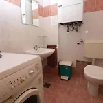 House 1058 普拉